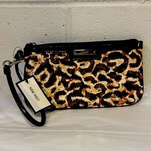 Nine West wristlet wallet bat brown black animal print